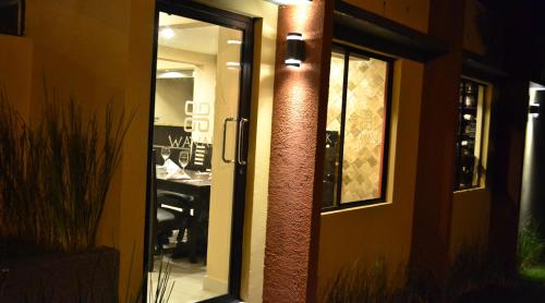 Wayak Hotel - image 3