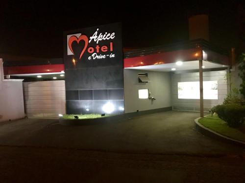 Ápice Motel