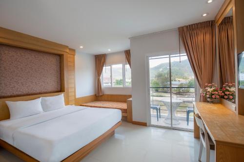 room detail thumbnail 0