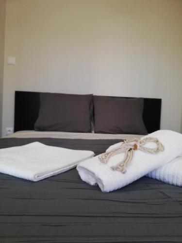  k&k elegant apartment near airport in Spáta