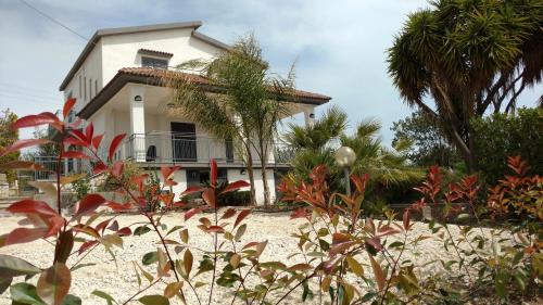  Villa Flora - campagna Sicana, Pension in Campobello di Licata