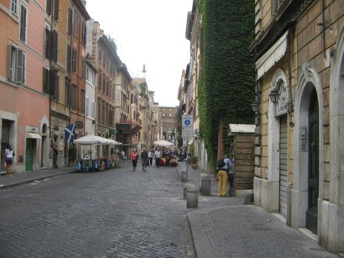 Vatican Color House, Rome (photo 8)