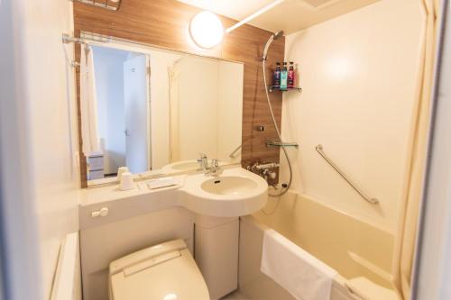 room detail thumbnail 2