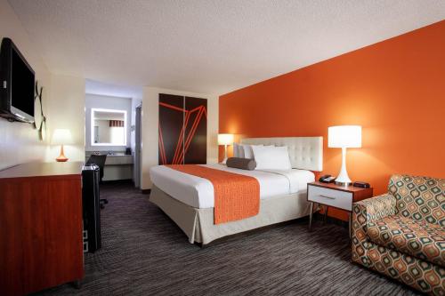 ฮาวเวิร์ด จอห์นสัน บาย วินด์แฮม เวโรบีช/I-95 (Howard Johnson by Wyndham Vero Beach/I-95) in เวโรบีช (FL)