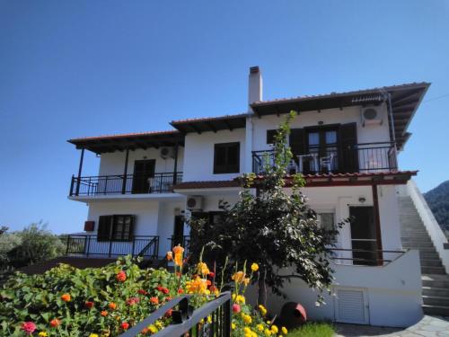  Pension Yanna in Kinira