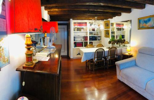 Venice Luca's house 2