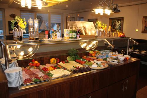 Food and beverages, Romantik im Hotel Villa Rohl in Timmendorfer Strand City Center