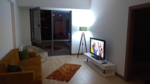  hygienic reliable metro - metrobus walking distance in Istanbul