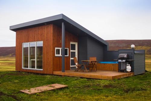 Einishus Cottages - image 11