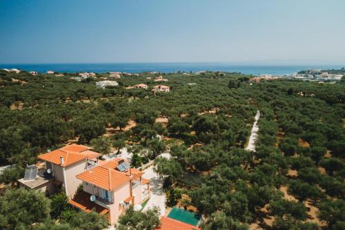  Villa Rosa 3 Bedroom with Sea View in Tragaki