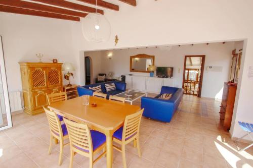 Three-Bedroom House image 9