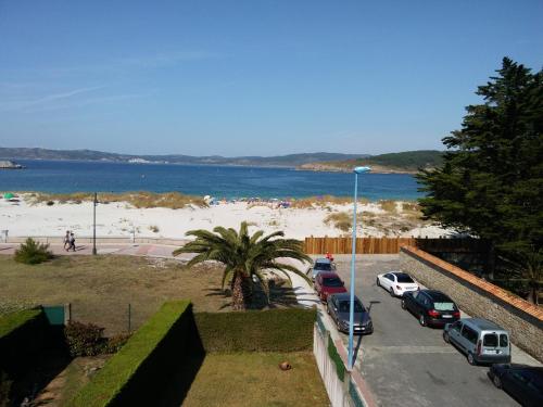  CHALET ATALAYA a pie de playa en Laxe in Laxe