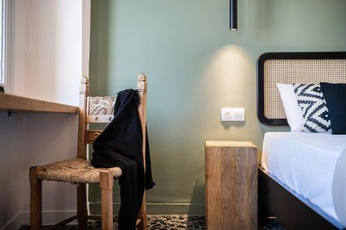Artemide city places-Cozy Rooms 4