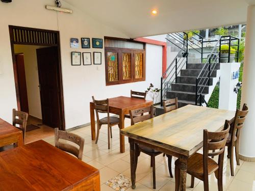 Restaurant, Sam's Guest House in Unawatuna