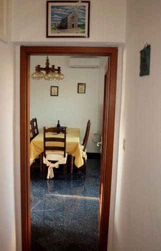 Ana Guest House - image 14