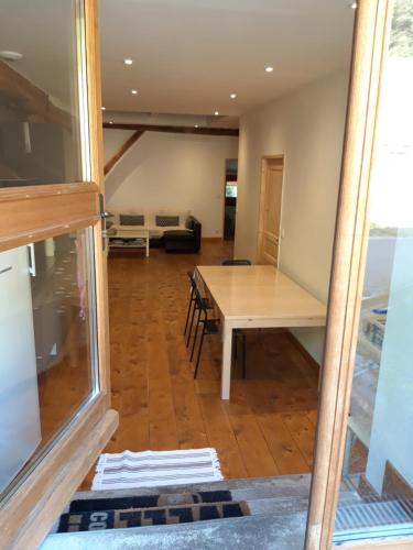 Domaine de la Safranière - Holiday Home (Domaine de la Safraniere - Holiday Home) in Saint-Leger (Rhone-Alpes)