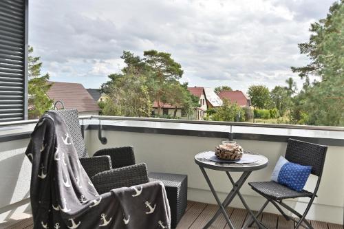 Apartment with Balcony