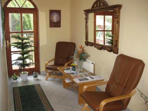 Hegyi Panzió - image 2