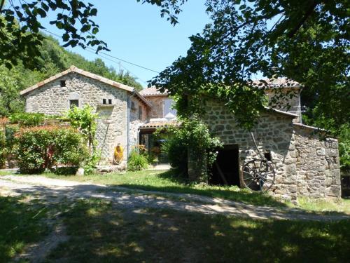 Au balcon des saisons gîte à louer Lamastre
