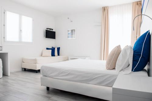 Marina di Petrolo Hotel & Spa - image 3