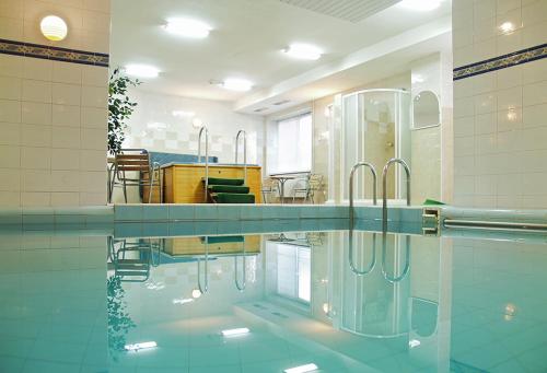 Hotel Star - image 9