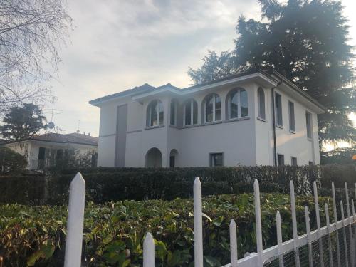 B&b estercarlo in 特雷佐蘇拉達