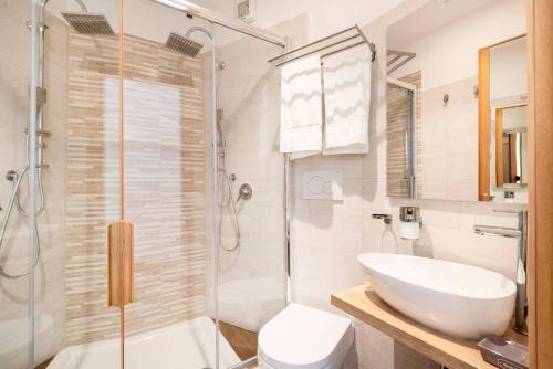 La Doganda - image 4