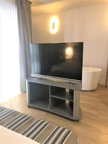 Apartamentos Hom Sevilla - image 6