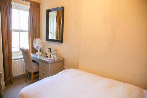 The Bell Hotel - main image