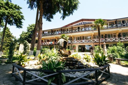. Pitsunda Hotel