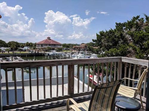 Inn at Camachee Harbor View Suite 29 - image 8