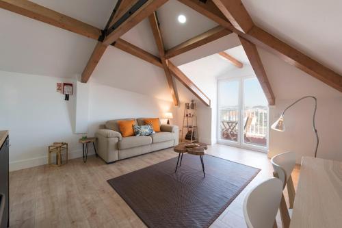  LovelyStay - Douro View Flat with AC by metro&train station in Porto