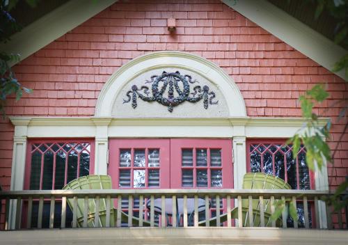 Iron Horse Inn in Granbury, USA