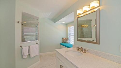 Sea Place 12214 - image 2