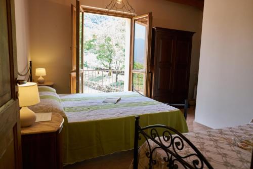 Masseria boutique b&b in Монтелла