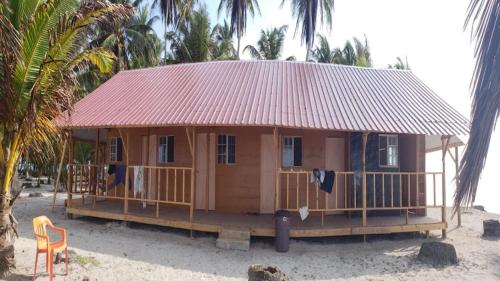 Exterior view, Private Room in San Blas Islands PLUS meals in El Porvenir