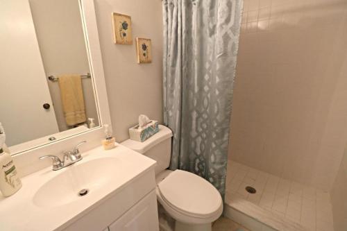 Creston House 2B - image 8