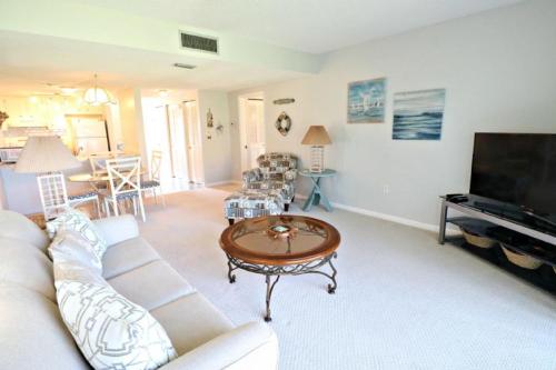 Creston House 2B - image 9