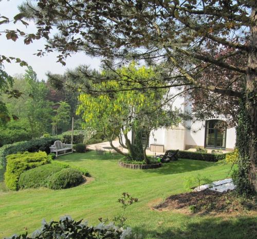 A szálláshely kívülről, B&B LES CRESSES in Ciney