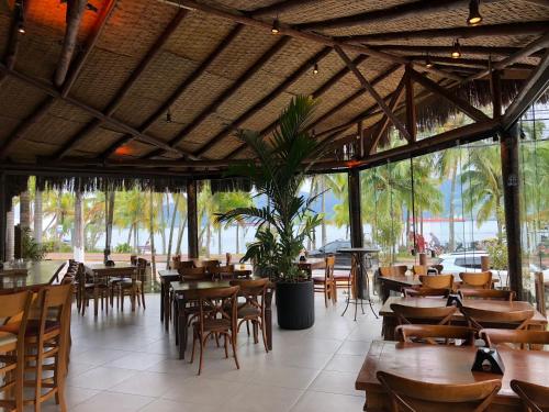 Ilha Flat Apto 3207 in Centro Commercial