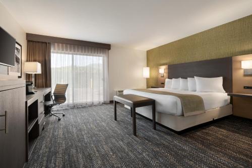Days Hotel by Wyndham Flagstaff - image 9