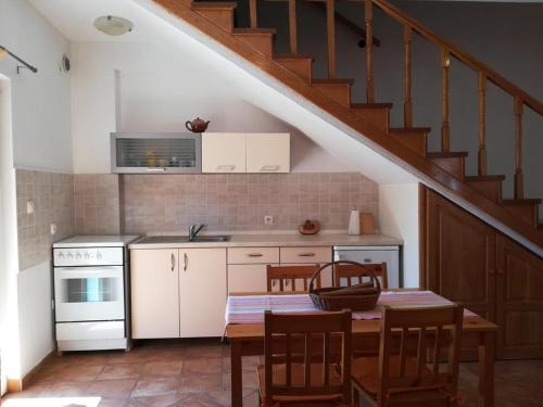 Apartment Kukljica 8209a - image 4