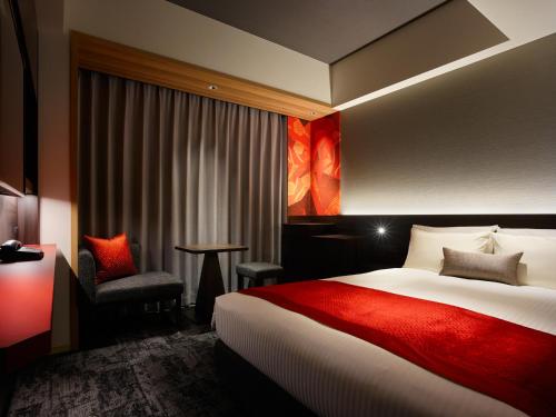 room detail thumbnail 1