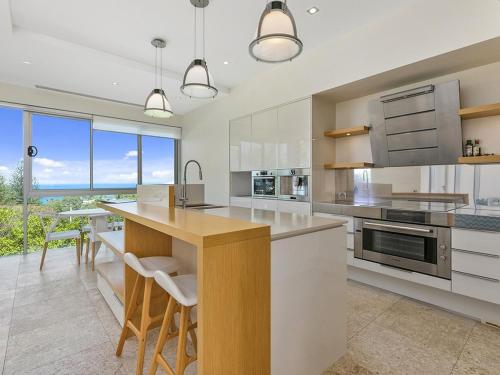 Platinum status, Sunshine Beach
