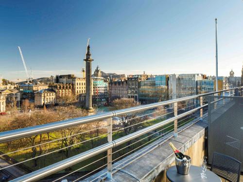 ibis Styles Edinburgh St Andrew Square - image 2