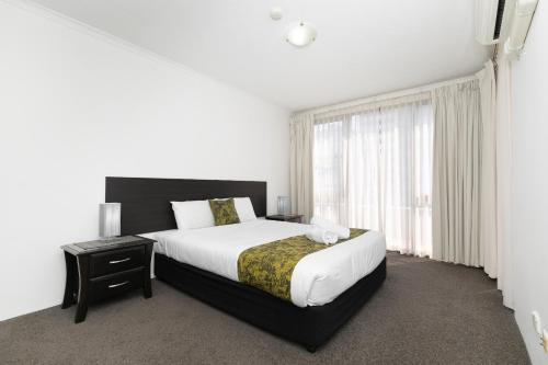 The Astor Apartments - image 3