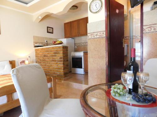 Comfort Studio with Terrace and Sea View image 7