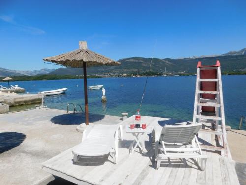 Comfort Studio with Terrace and Sea View image 5