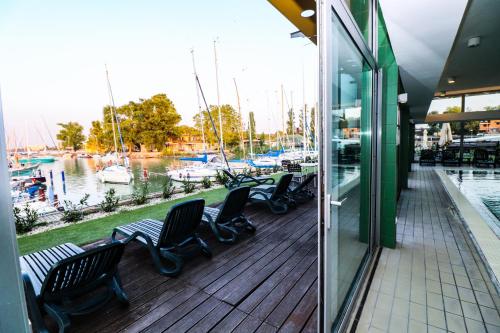 Attrezzature e servizi, Hotel Yacht Wellness & Business in Siófok