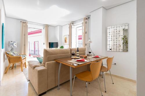 Bamberg Central Suite by Valcambre, Seville